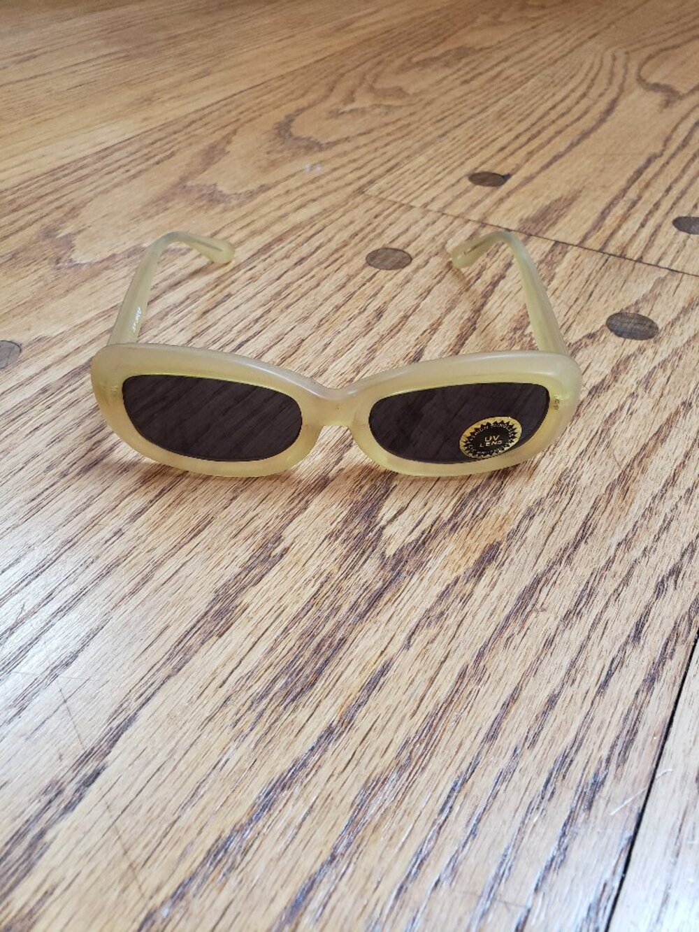 NOS Vintage Y2K Chunky Sunglasses Frosted Yellow Late 1990s Early 2000s Oval